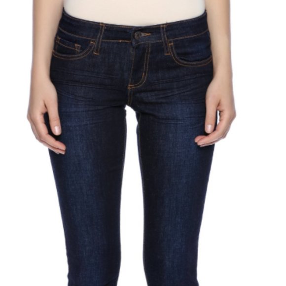 Klique B Denim - Klique B Dark Rinse Skinny Jeans (size 25)